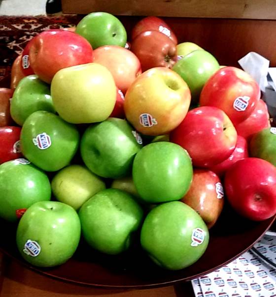 תפוחים אמריקאים. של יובל בר ניר|צילום: יח"צ